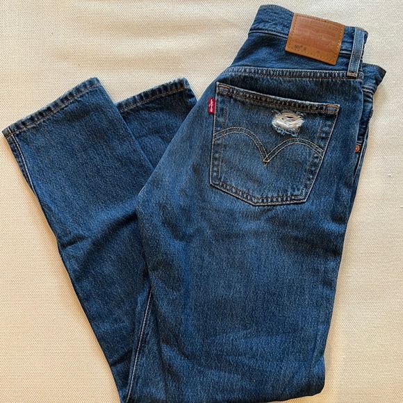 Brand new Levi’s . Perfect condition never worn. Too small for me. - Picture 1 of 6